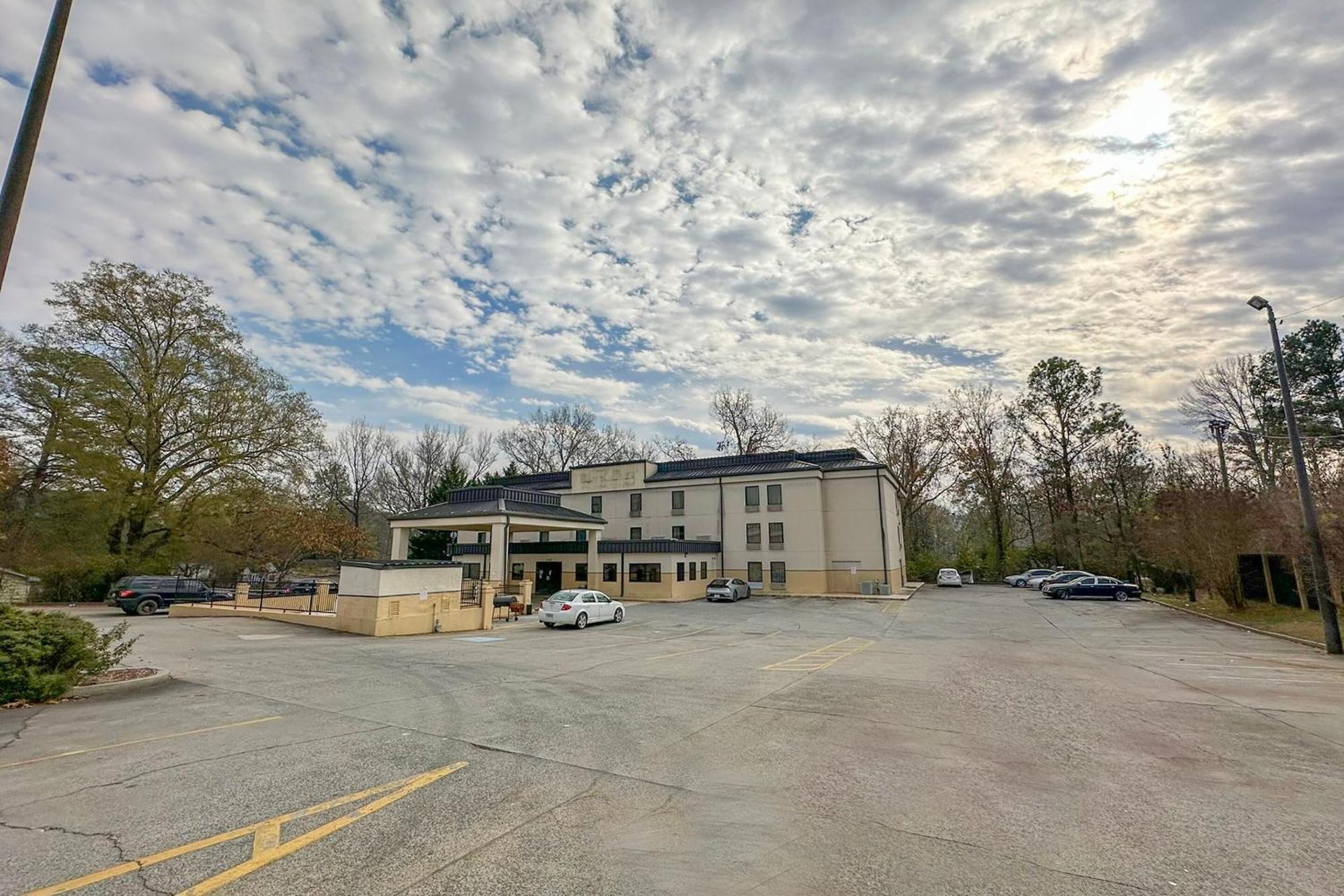 Oyo Hotel Rome West Ga Extérieur photo
